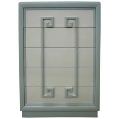 Favolosa cassapanca a chiave greca alta di Mandarin disegnata da Kittinger in stile Mid-Century Modern