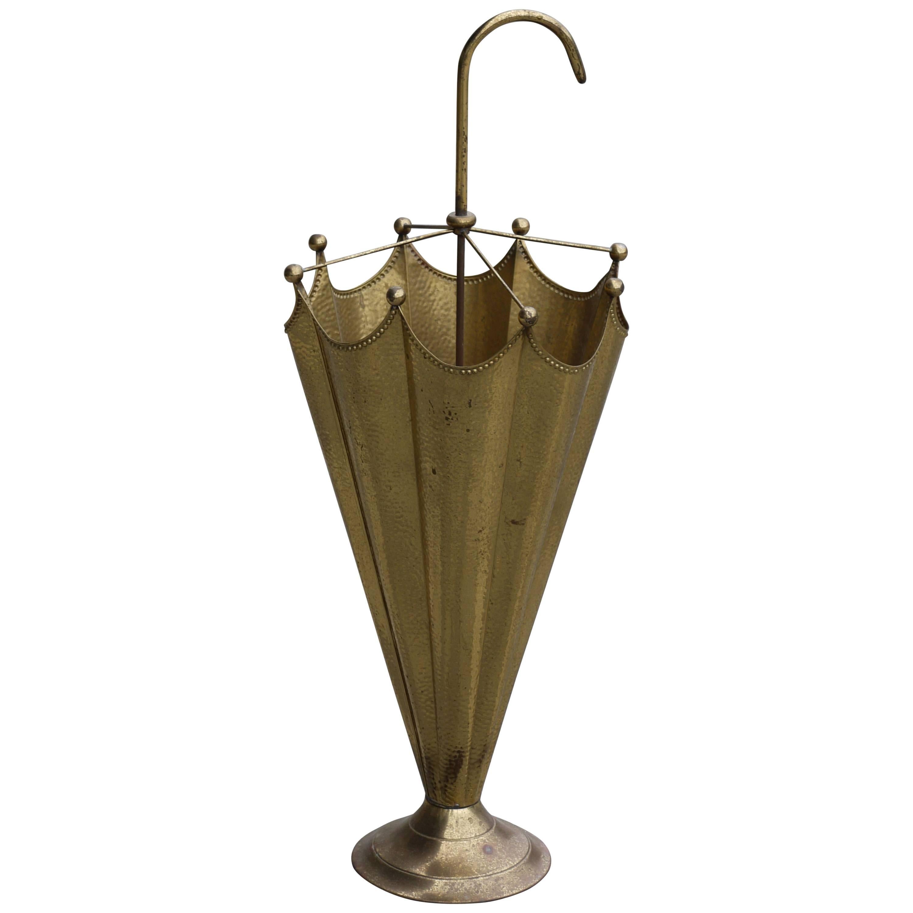 Porte-parapluies français en forme de parapluie en laiton des années 1940