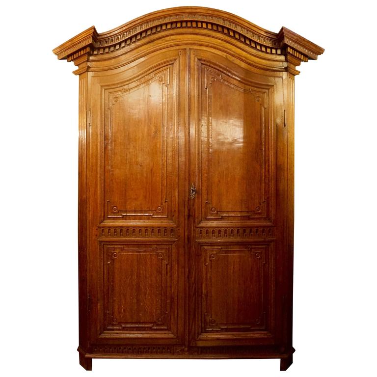 Elegant Honey, Colored Oak Armoire, Flemish, circa 1785 at 1stdibs