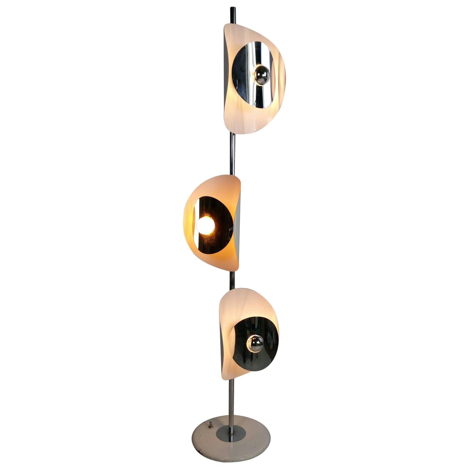 Rare Italian Floor Lamp by Brevettato, Modern Sculpture For Sale at 1stdibs