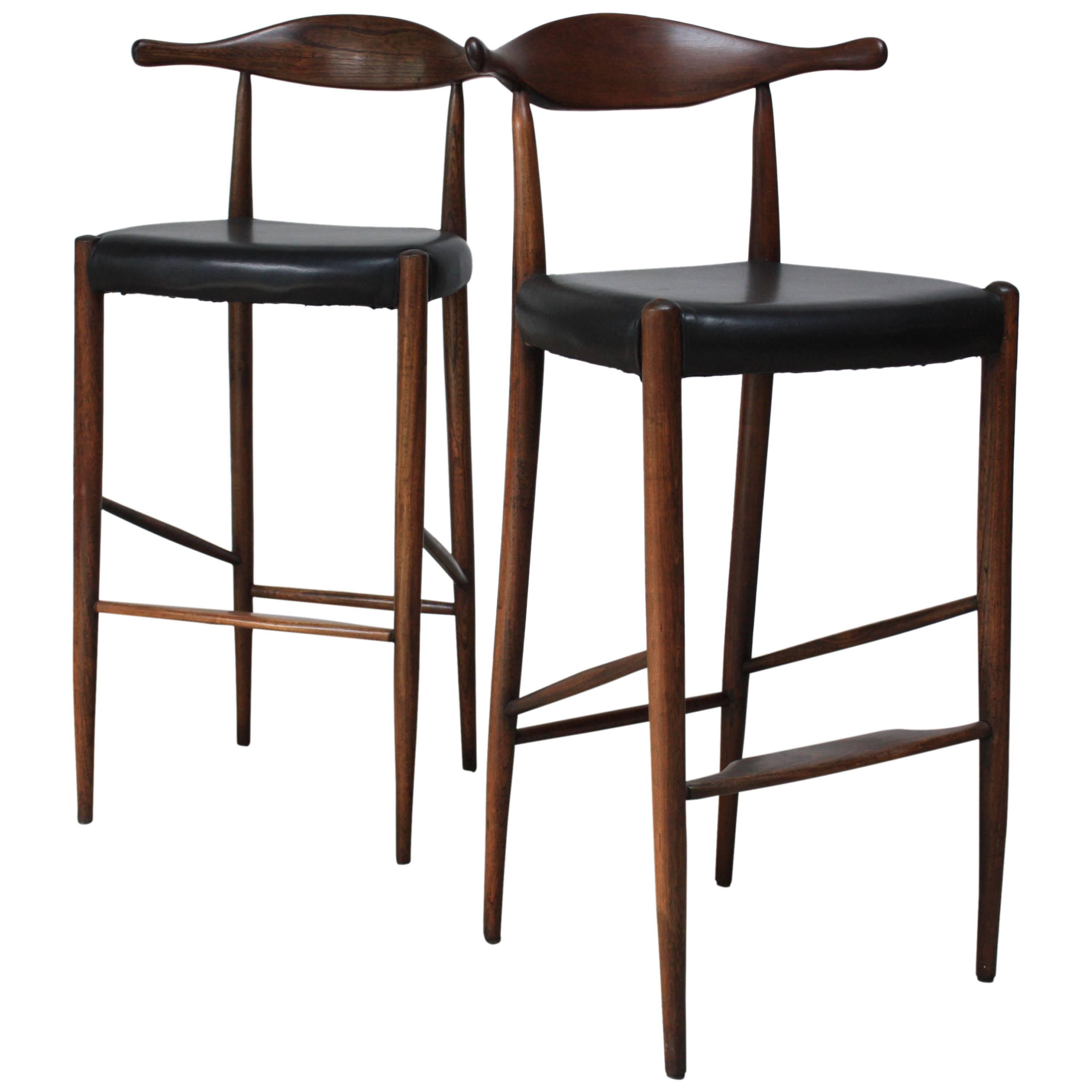 Pair of Danish Cow Horn Bar Stools in Teak and Leather after Hans Wegner
