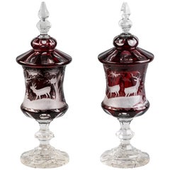 Paire de Pokals de Bohème recouverts de verre, vers 1890