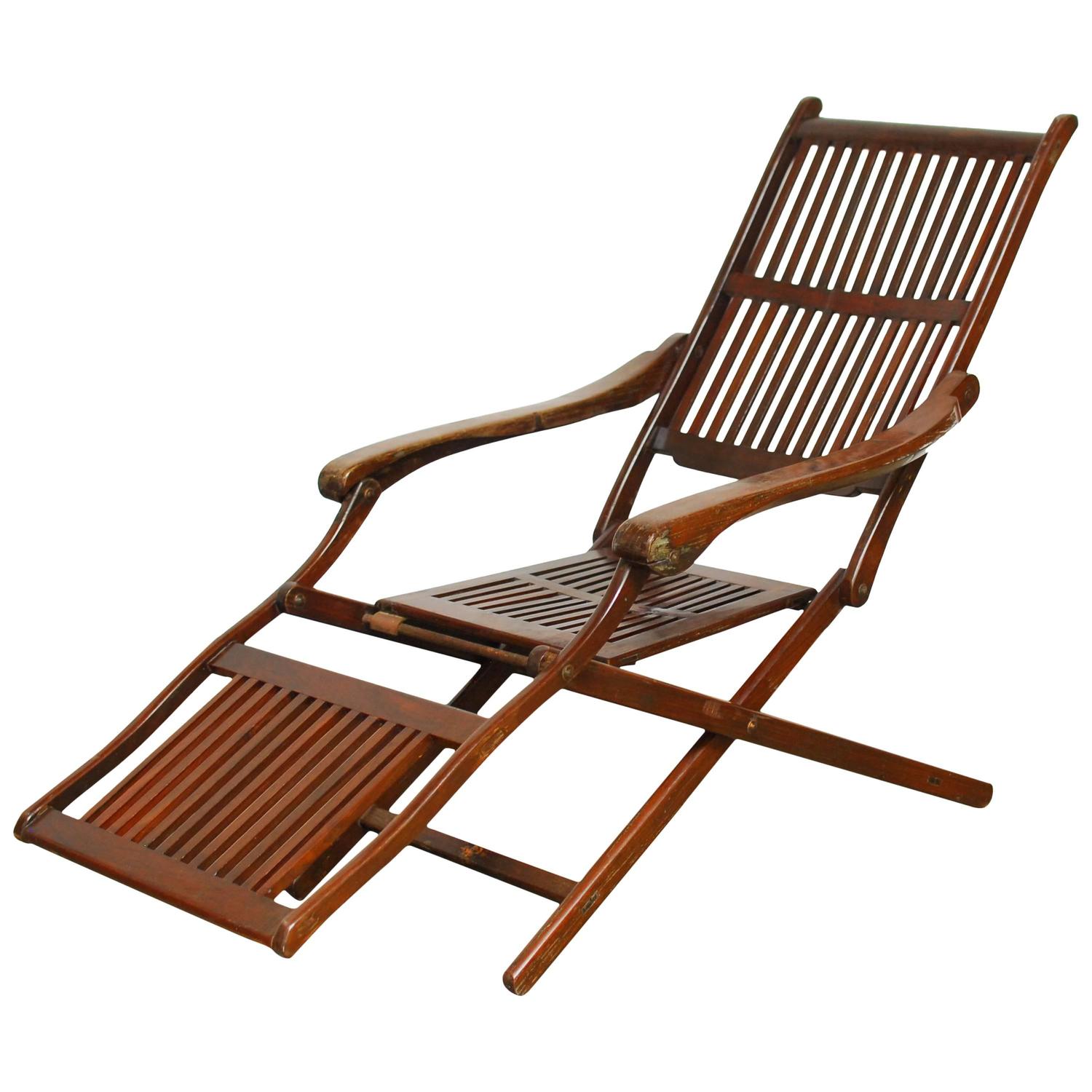 Antique Ocean Steamer Deck Chair For Sale at 1stdibs