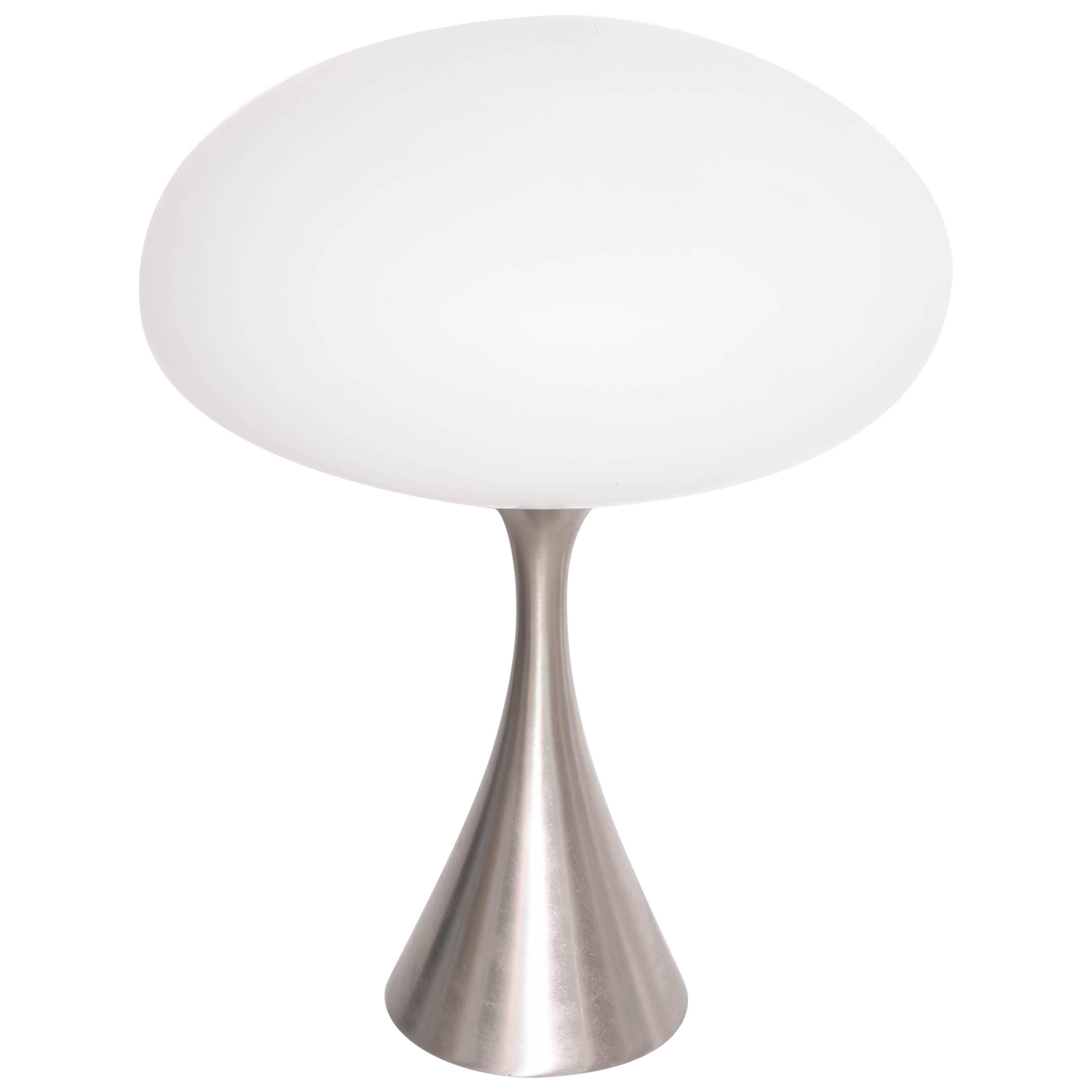 Mid-20th Century Modern Pedestal Laurel  Saucer Table Lamp