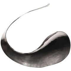 Hand-hammered Sterling Sculptural Necklace or Choker by Jan Arenhill, 1969