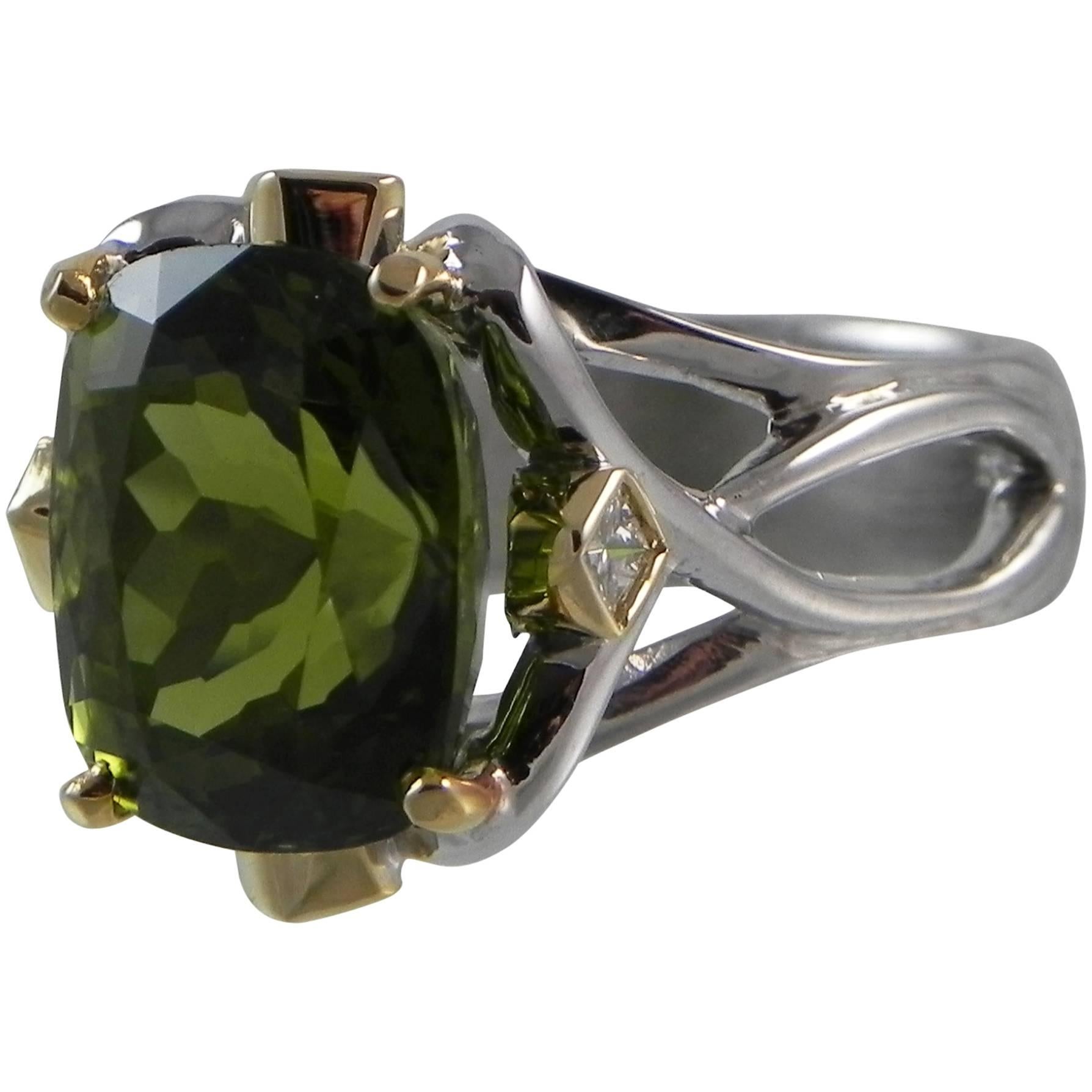 “The Volcano’s Gift” Fine Peridot and 18-Karat White Gold Ring  For Sale