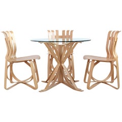 Frank Gehry Dining Table and Chairs by Knoll