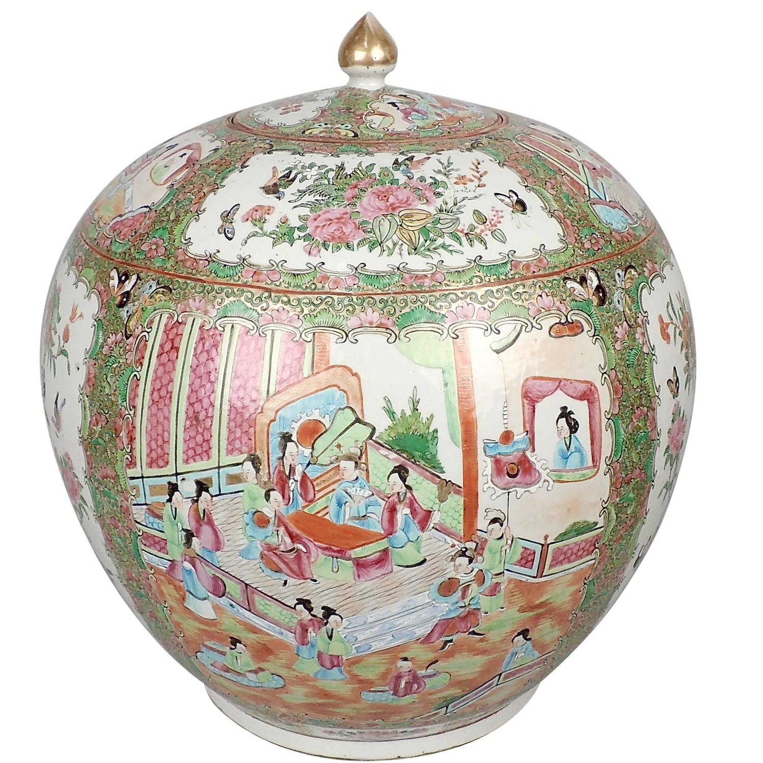 Very Large 19th Century Rose Medallion Chinese Porcelain Lidded Melon