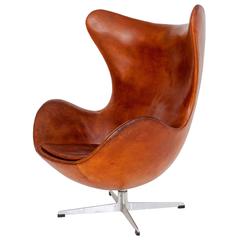 Arne Jacobsen Egg Chair 