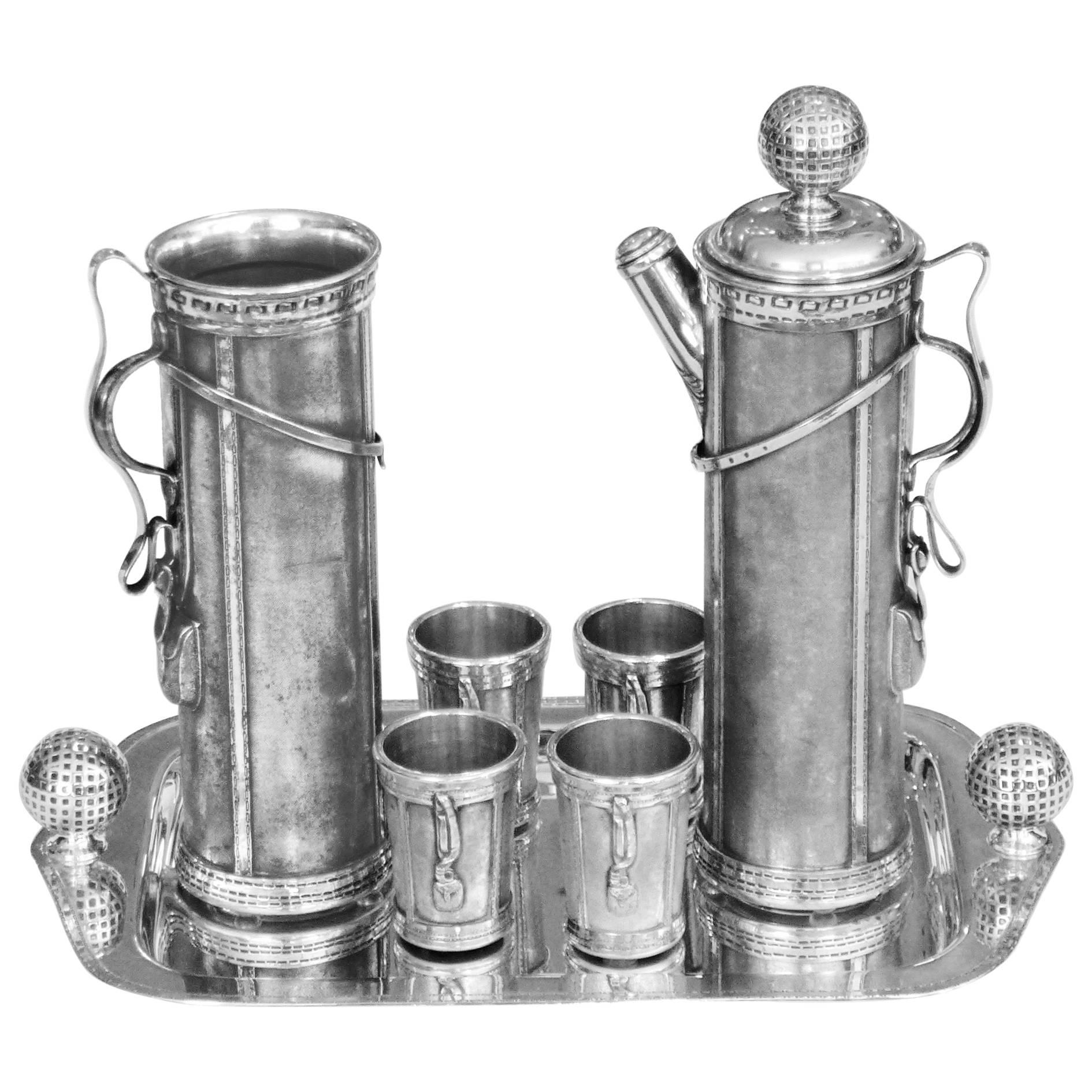 1926 Derby Golf Bag Cocktail Set For Sale