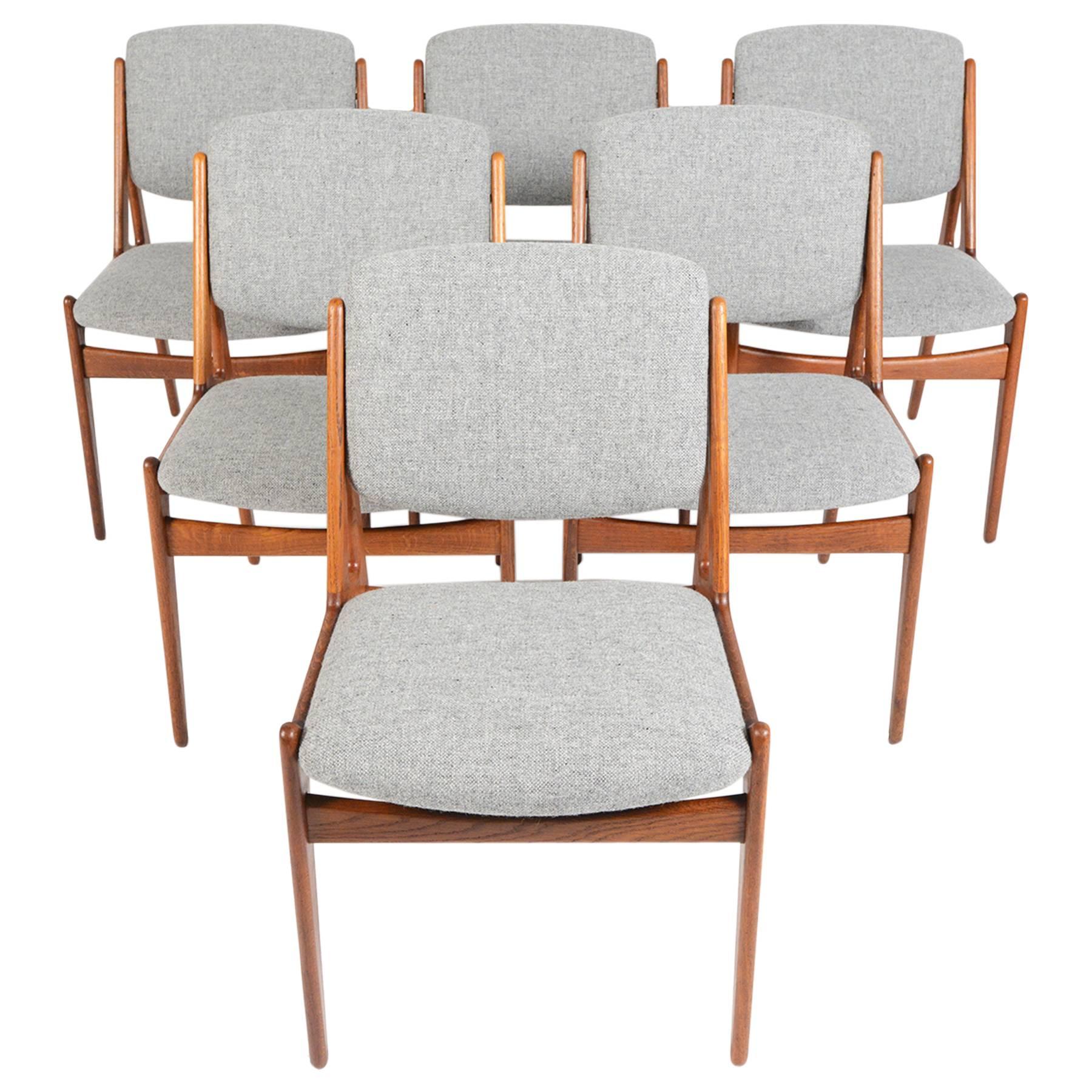 Set of Six Arne Vodder Ella Dining Chairs in Oak