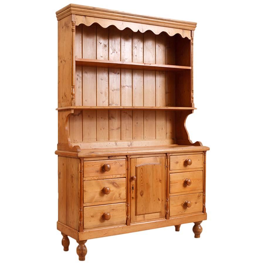 Welsh Cupboard in Pine, circa 1860