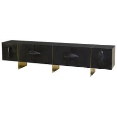 Große Brian Thoreen-Anrichte oder Sideboard aus Gummi und Messing