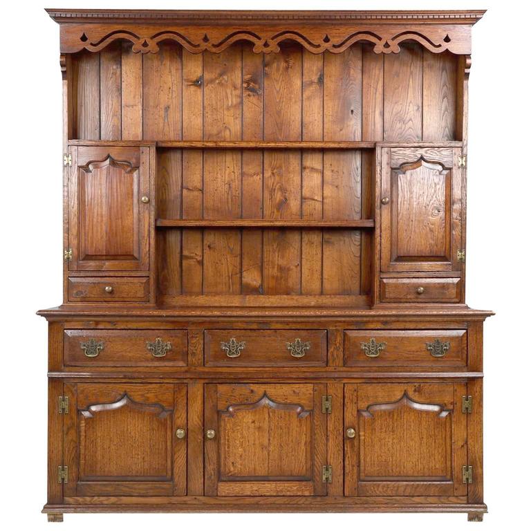 English Antique Oak Welsh Cupboard Early 20th Century at 1stDibs