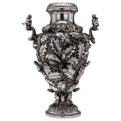 20th Century Italian Solid Silver Figural Vase or Centrepiece, circa 1935