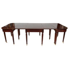 Sheraton Mahogany Extending Dining Table, Boston, Massachusetts, circa 1810