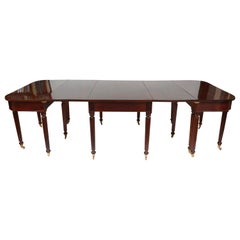 Sheraton Mahogany Extending Dining Table, Boston, Massachusetts, circa 1810