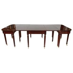 Large Scale Sheraton Period Solid Mahogany Extending Dining Table, circa 1810 11