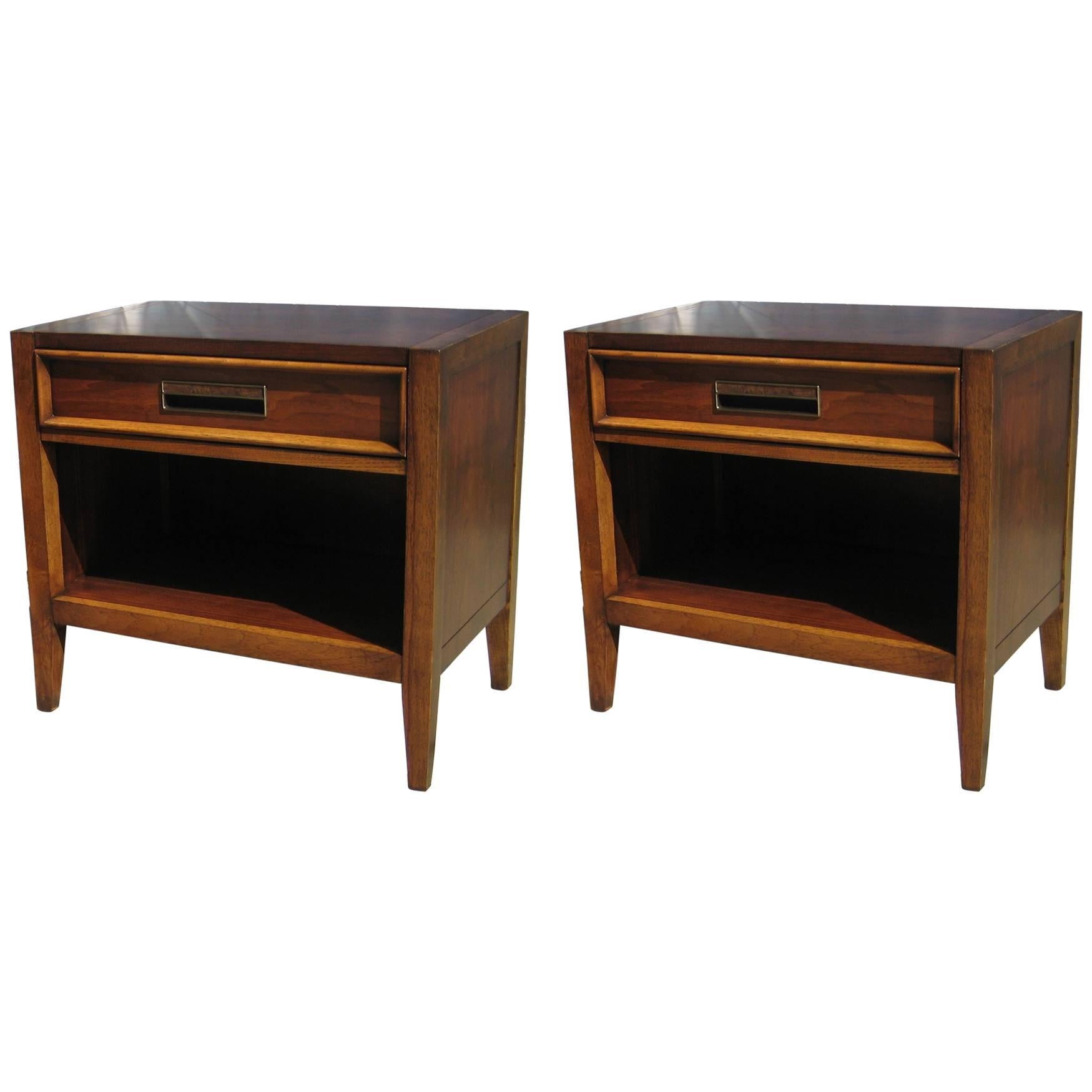 Pair of Bedside Tables in the Manner of Edward Wormley