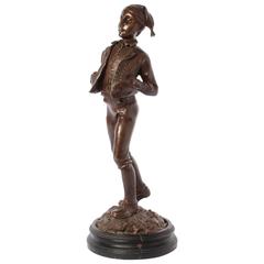 « Garçon avec chapeau phrygien », bronze patiné signé P. Stotz, vers 1900.