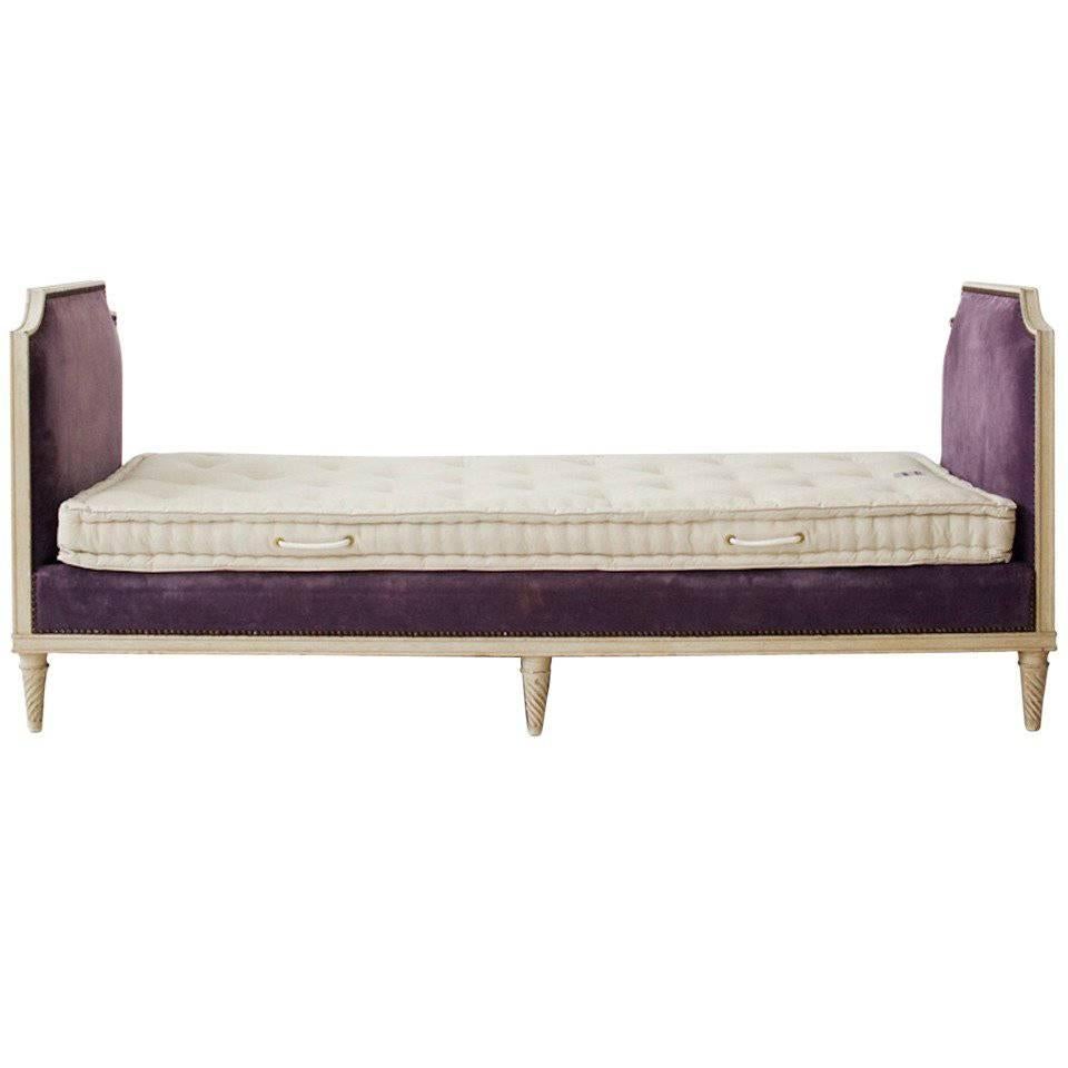 Louis XVI-Style Daybed by Carlhian