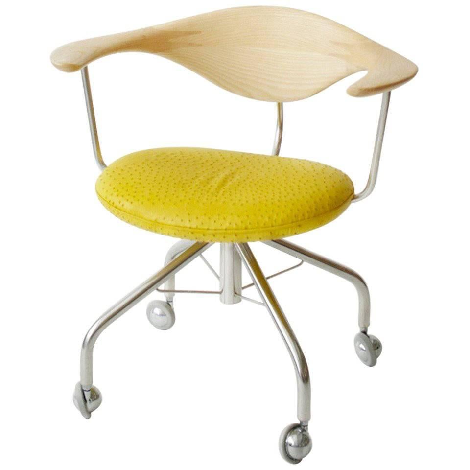 Hans Wegner Swivel Chair For Sale