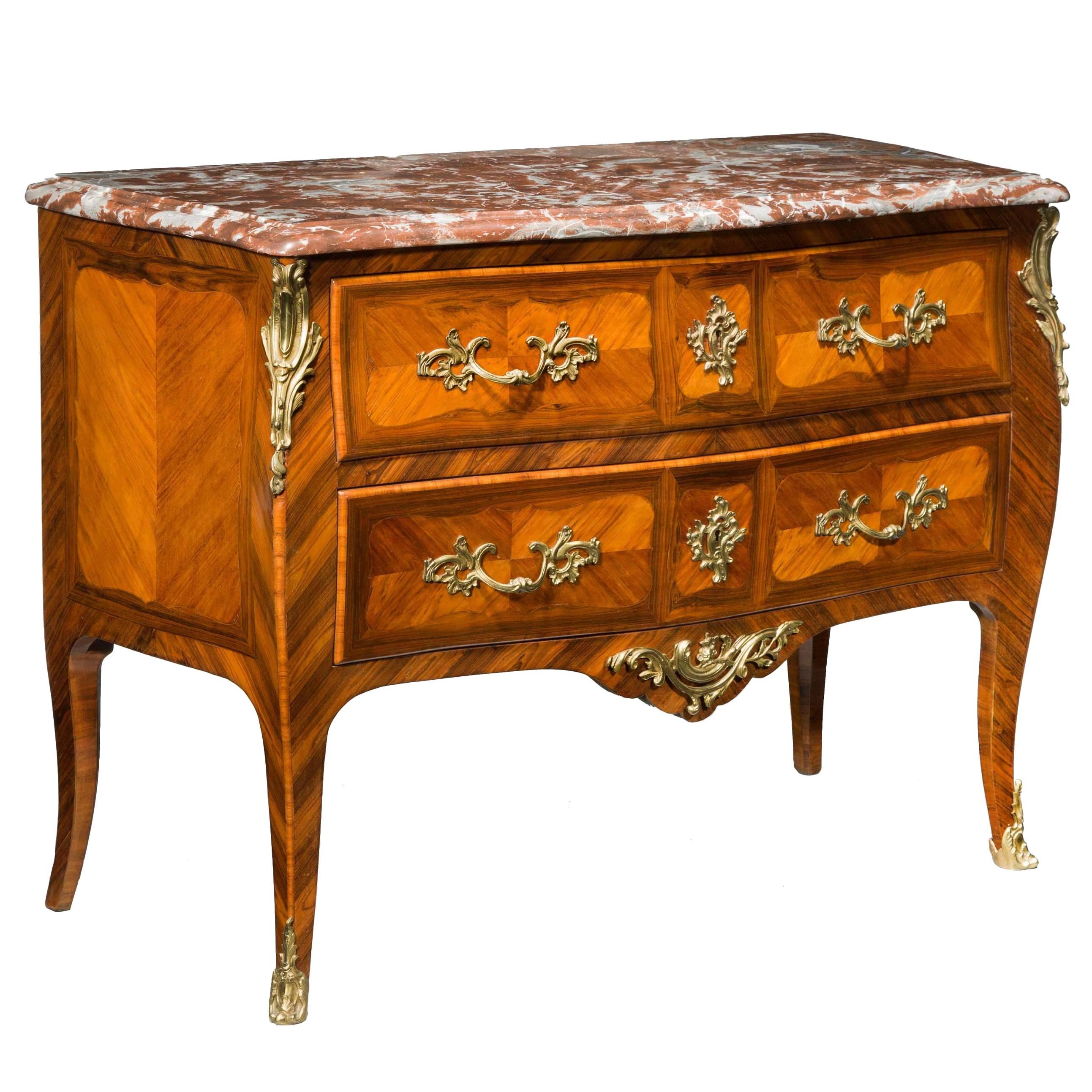 Louis XV Bombe Kingwood Commode with Quartered Drawer Fronts