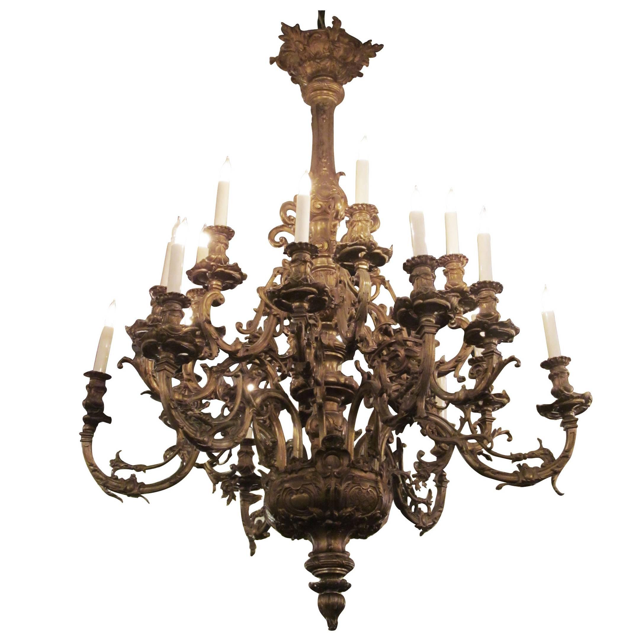 1930s Grand Scale French Bronze Chandelier with 18 Lights