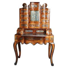 South German 18th Century Walnut Bureau-Cabinet on Stand 8