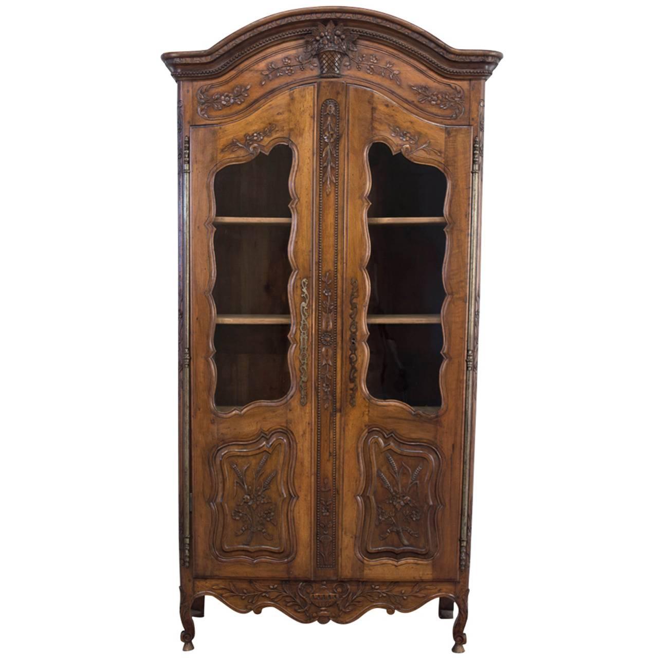 Early 20th Century French Louis XV Style Vitrine