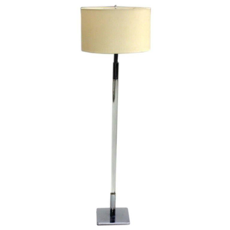 Lampada da terra francese di metà secolo in lucite