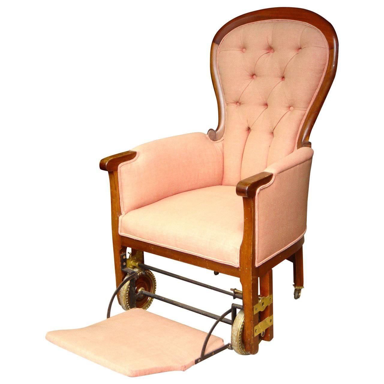 19th Century French Wheel Chair For Sale