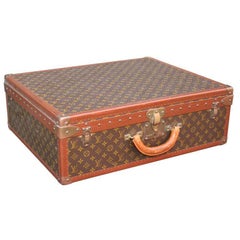 Louis Vuitton Suitcase/Trunk