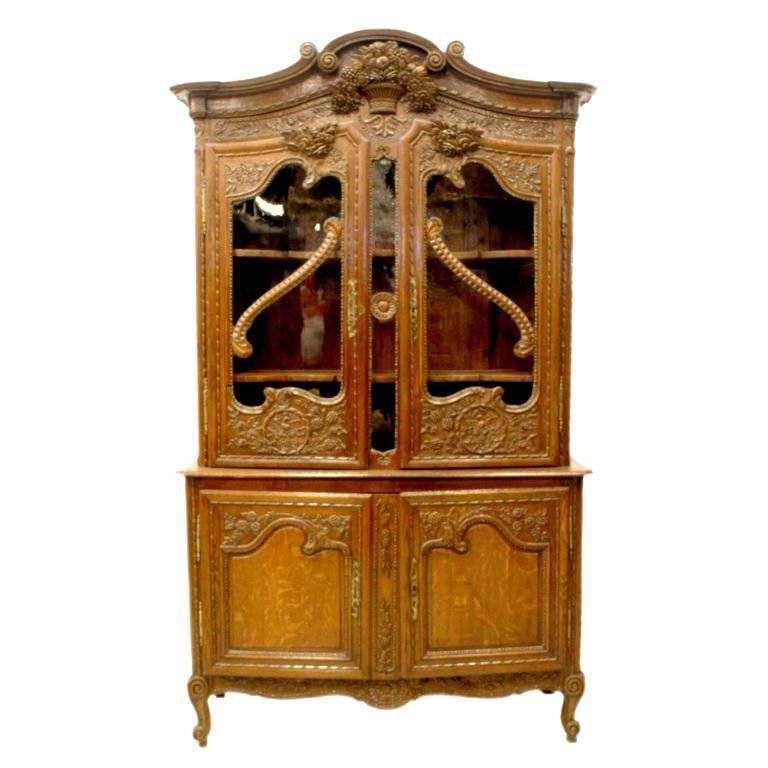 Armoire en chêne français en vente