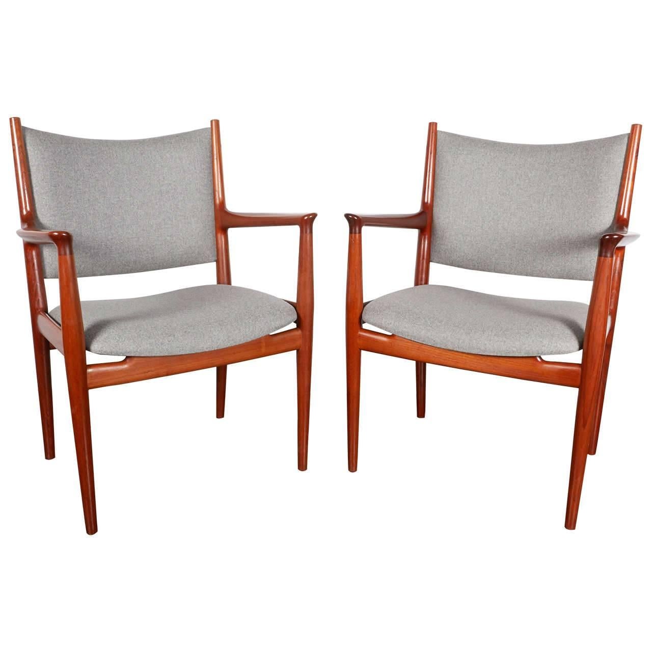 Pair of Hans Wegner JH-513 Teak Armchairs by Johannes Hansen for Knoll For Sale