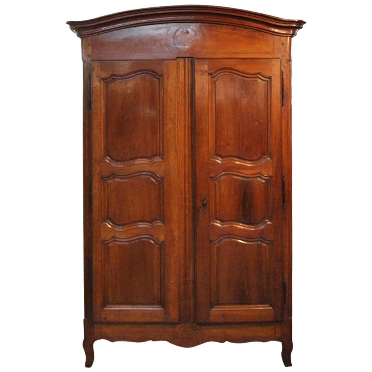 French 18th Century Louis XV Armoire in Walnut