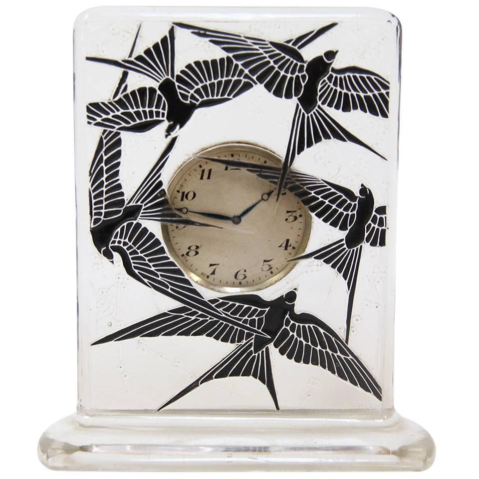 Rene Lalique "Cinq Hirondelles" Glass Clock For Sale