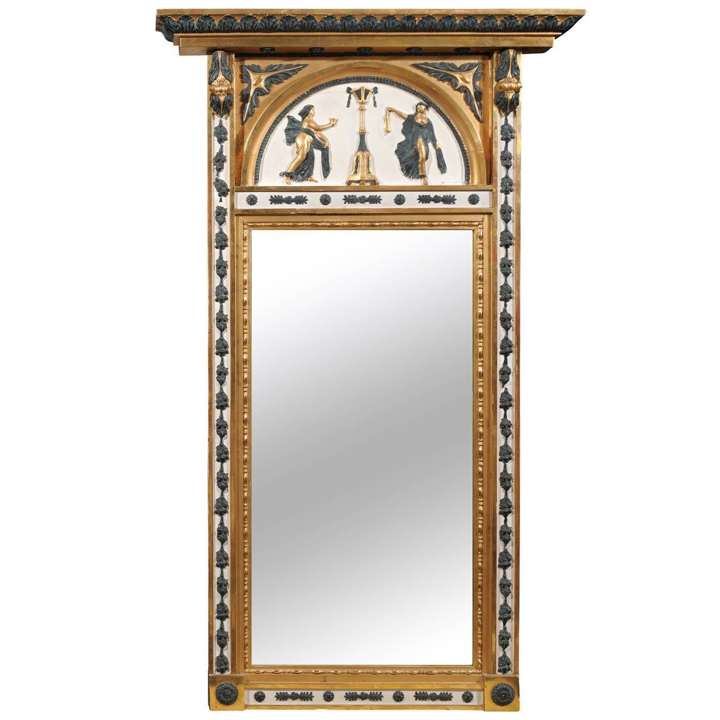 Miroir néoclassique suédois en bois doré et peint en vert, vers 1820 en vente