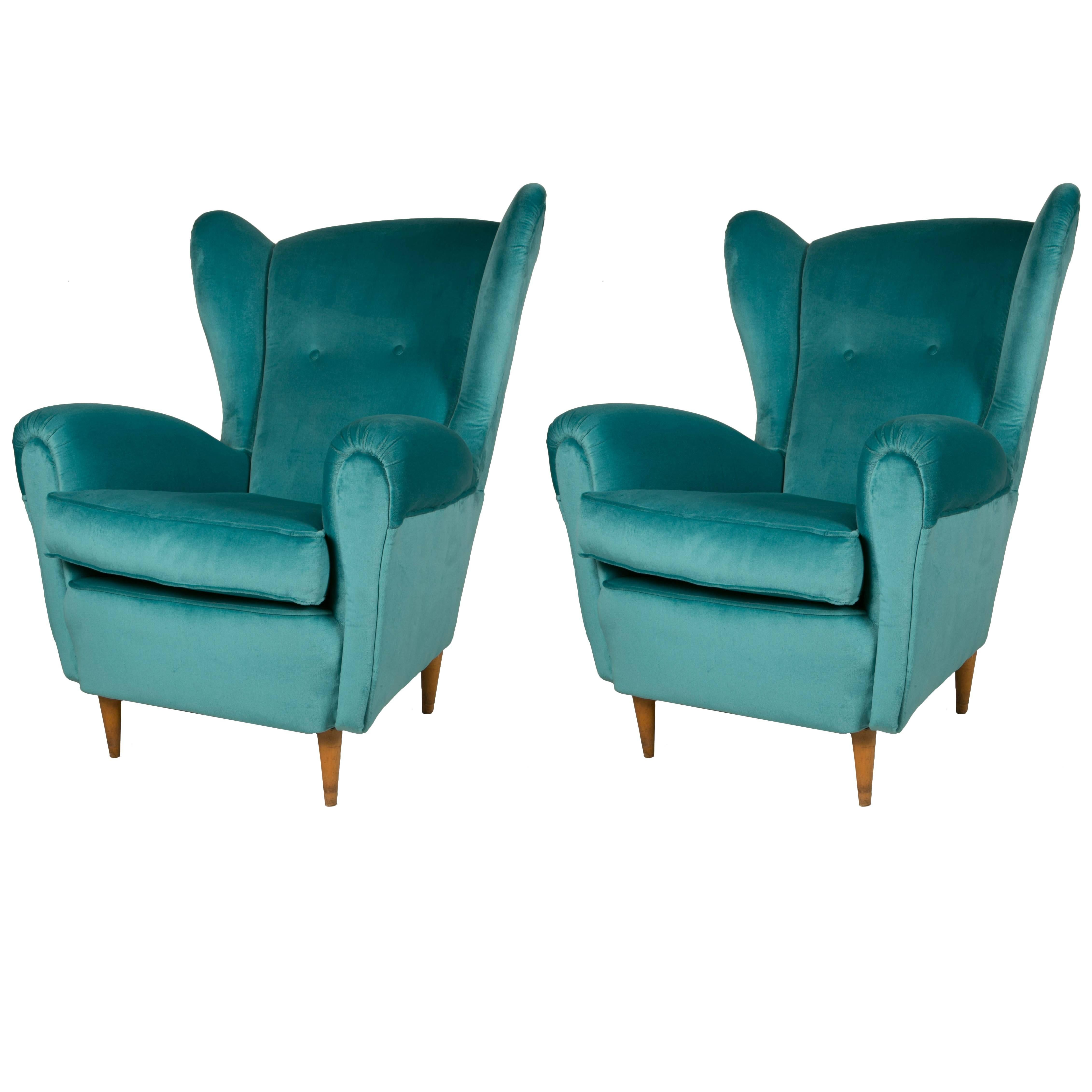 Mid-Century Modern Pair of Armchairs in the Style of Paolo Buffa
