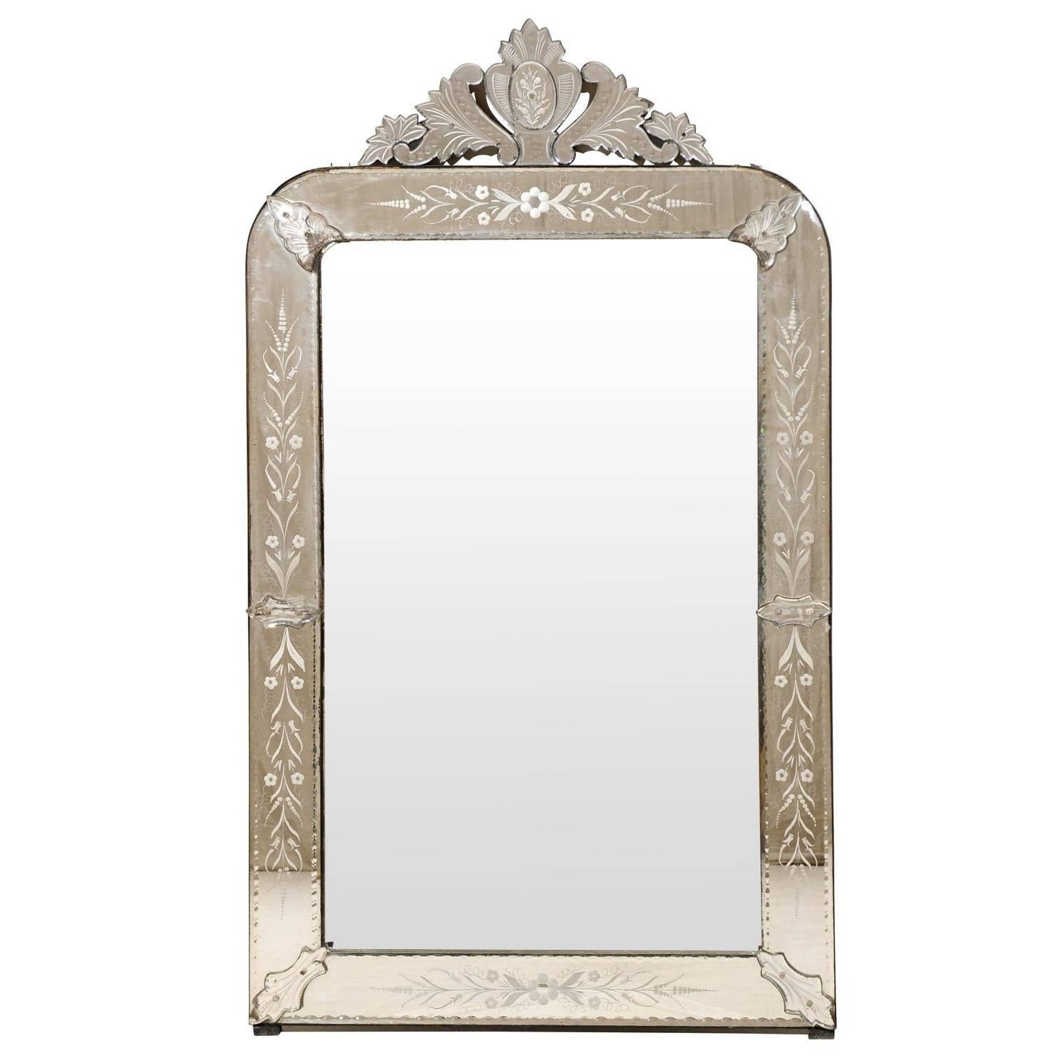Italian Early 20th Century Venetian Mirror