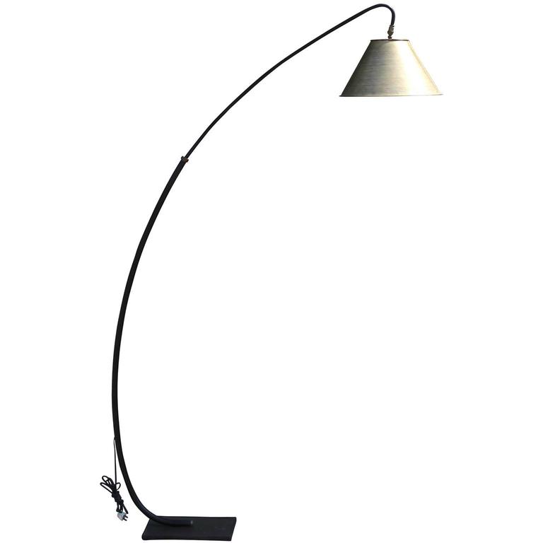 Curved Italian Style Floor Lamp at 1stdibs