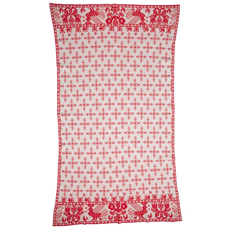 Special Edition of Artisanal Russian Red Wool Blanket by Decors