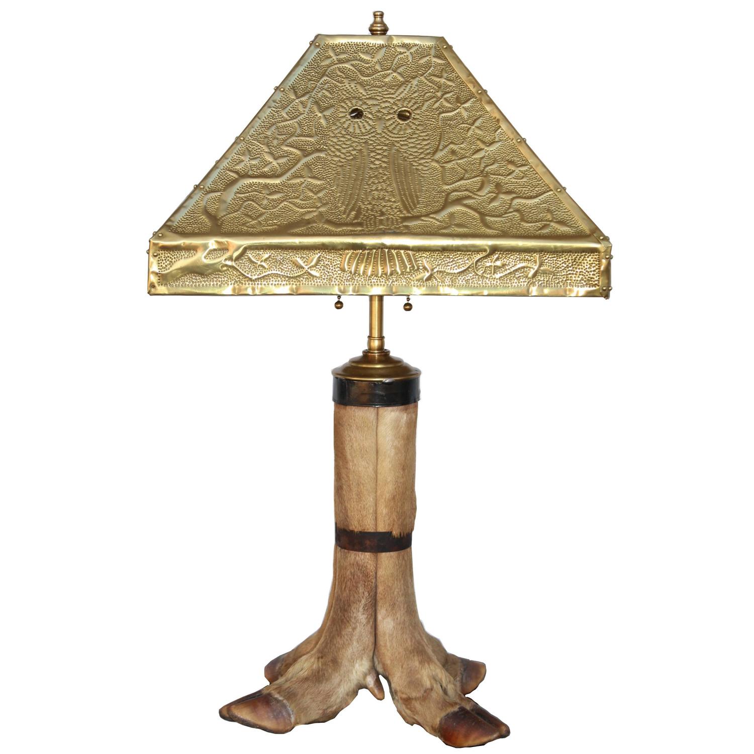 Hunting Lodge Lamp For Sale at 1stdibs