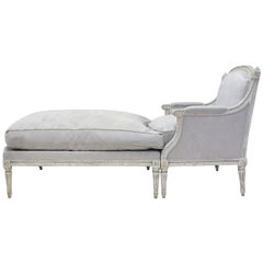 19th Century French Louis XVI Carved Painted Two-Piece Chaise from Paris