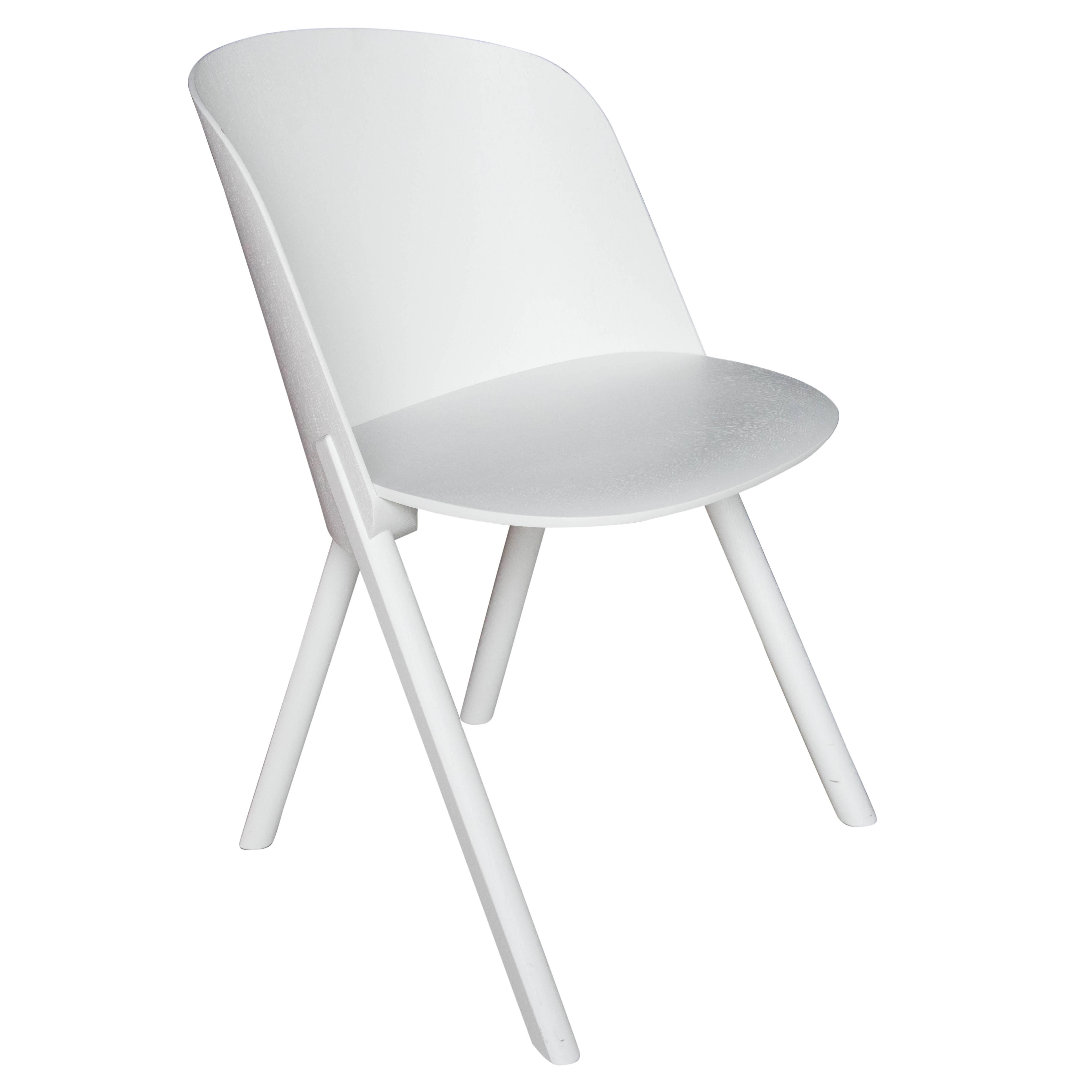 E15 "This" Chair For Sale