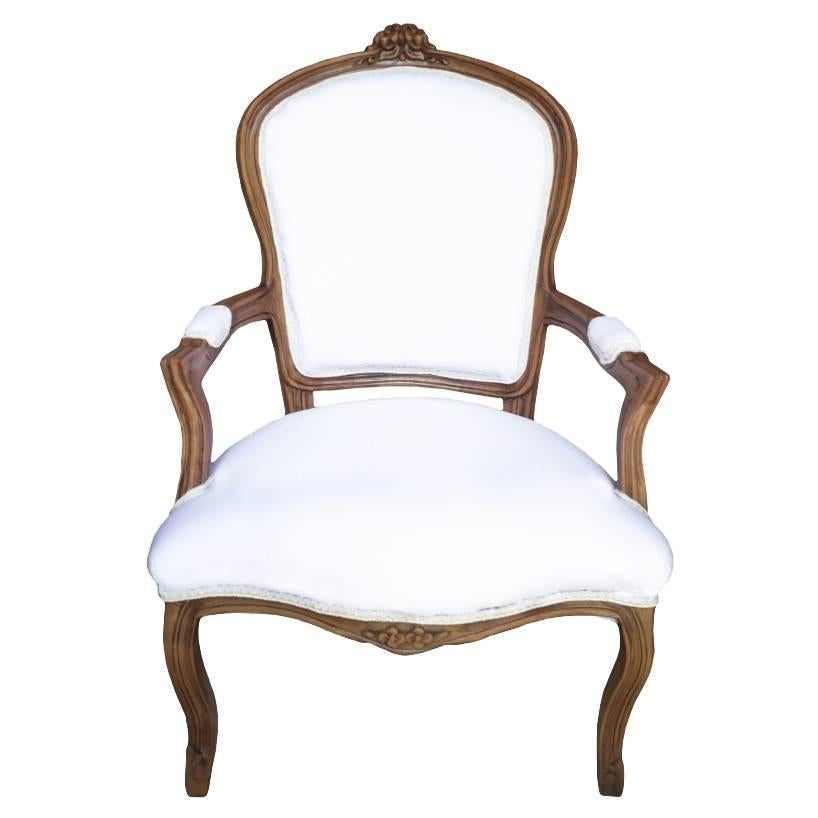 French Chair, French Louis XV Farmhouse Style Armchair in White Linen For Sale