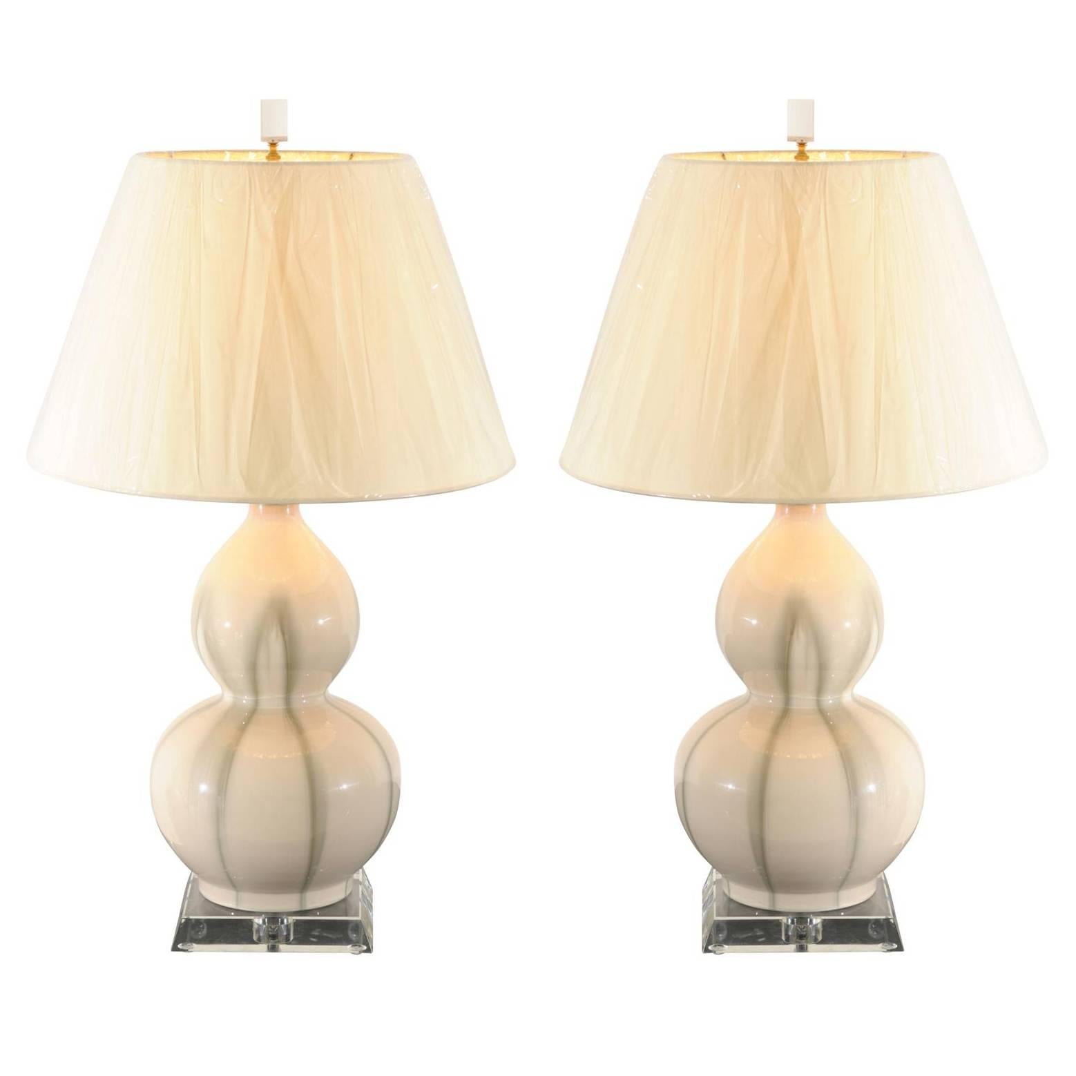 Pair of Ceramic Gourd Lamps in Cream and Celadon For Sale