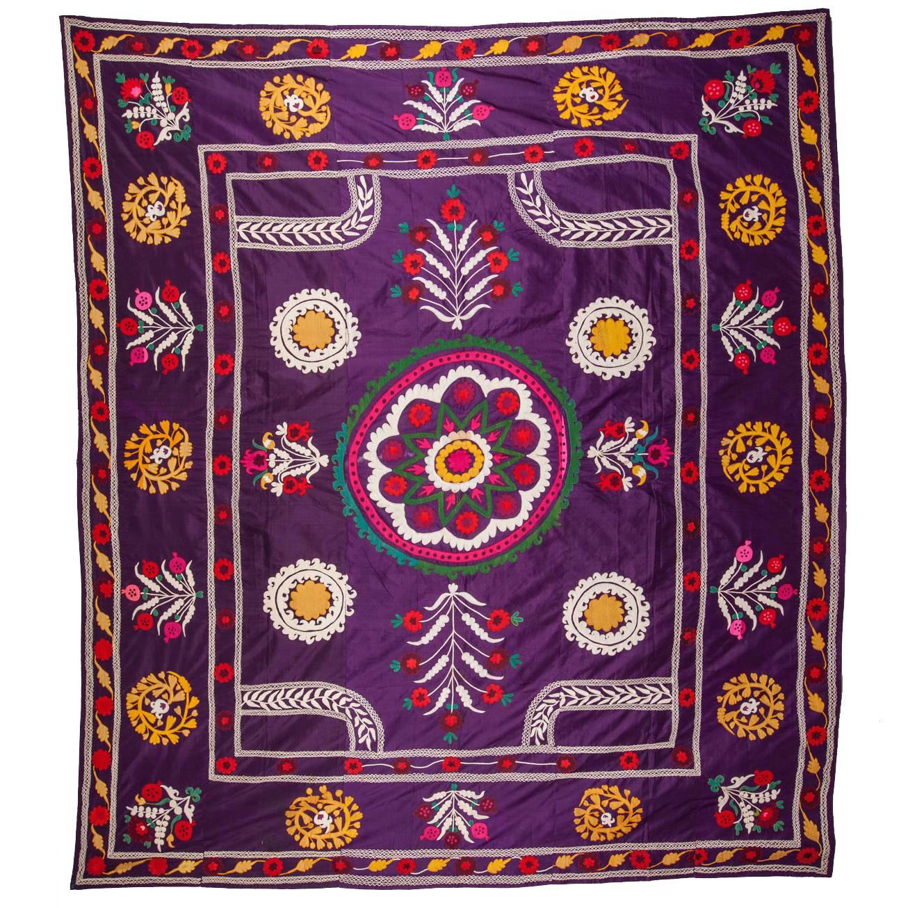 Vintage Uzbek Embroidery or Suzani, Central Asia, circa 1930s For Sale