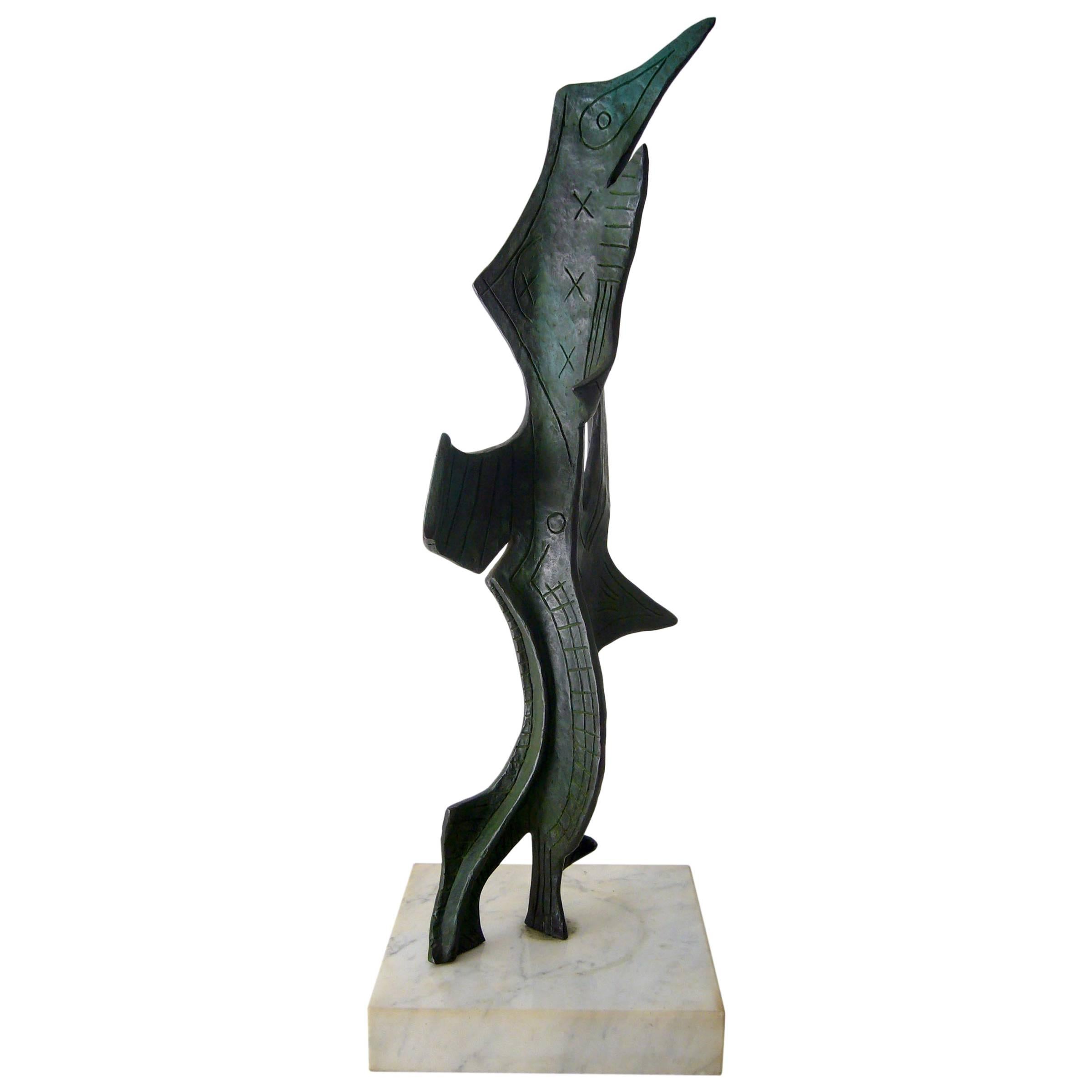 Sculpture surréaliste moderne des années 1950 en bronze patiné sur socle en marbre