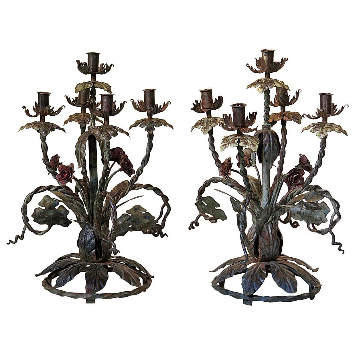 Paar polychromierte Eisen-Kerzenhalter, Frankreich, um 1900